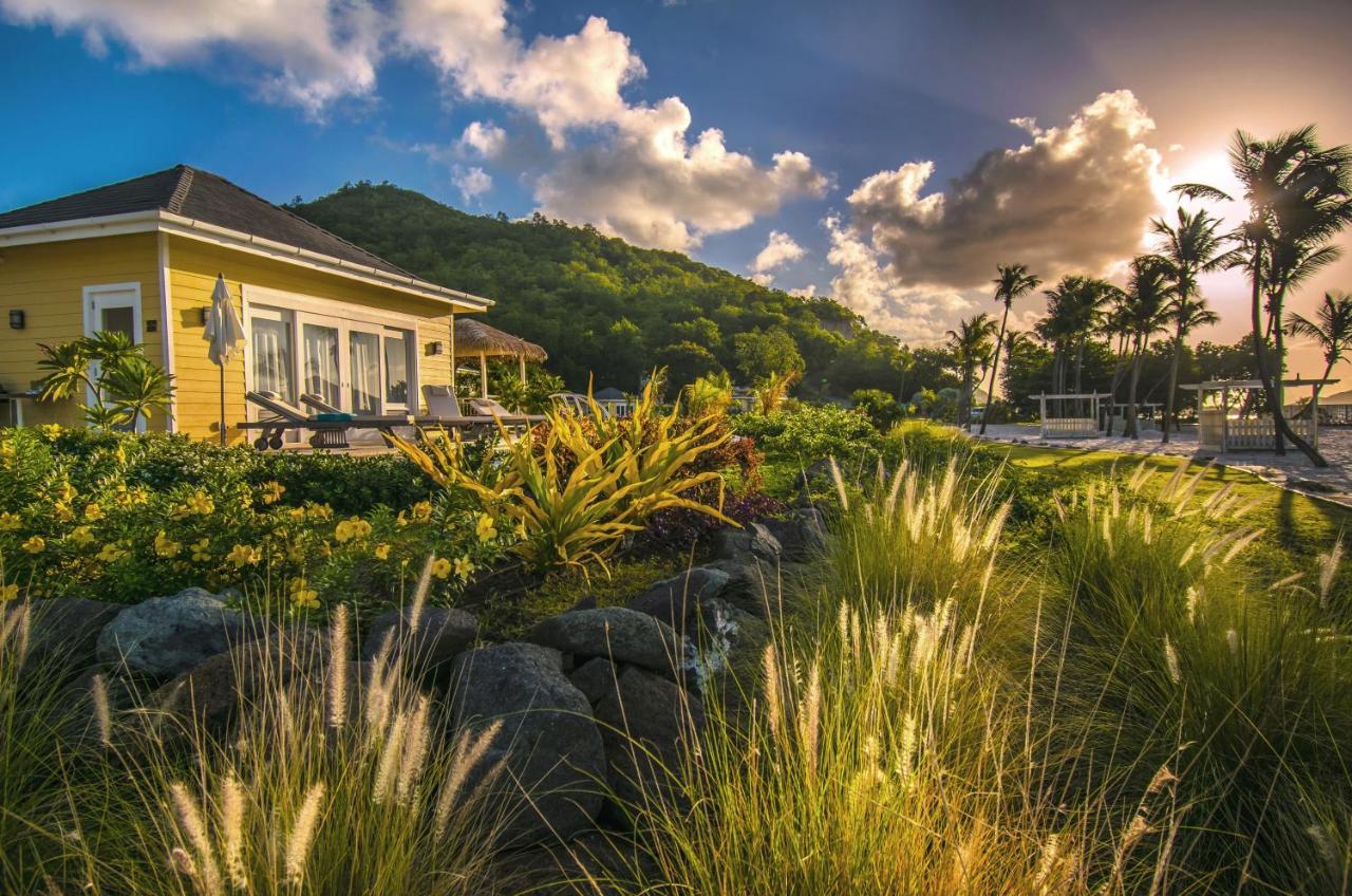 ホテル The Liming Bequia Friendship エクステリア 写真