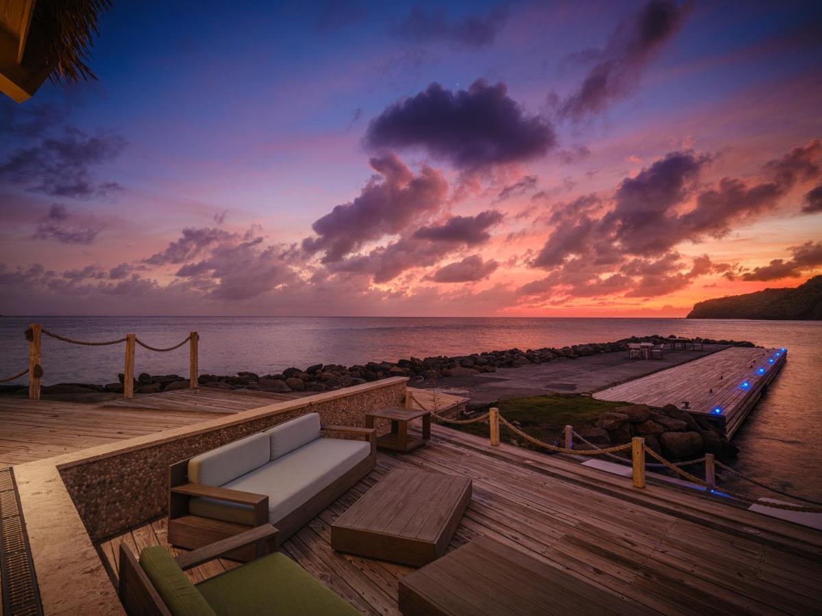ホテル The Liming Bequia Friendship エクステリア 写真