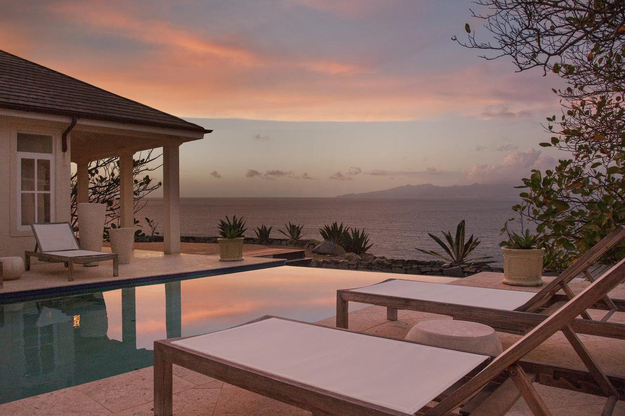ホテル The Liming Bequia Friendship エクステリア 写真